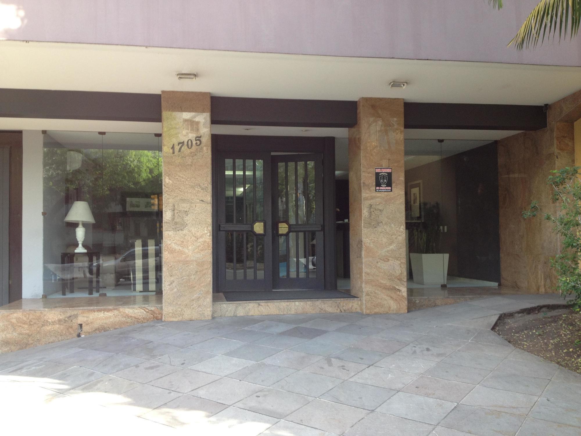 Duque Center Hotel Residence Porto Alegre Bagian luar foto